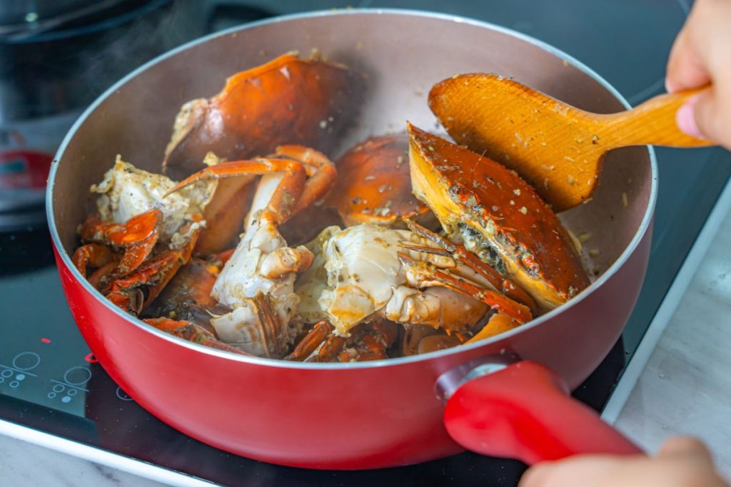 Cocinando centolla en Olla